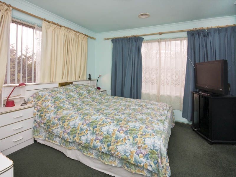 103 Saffron Drive, Narre Warren VIC 3805