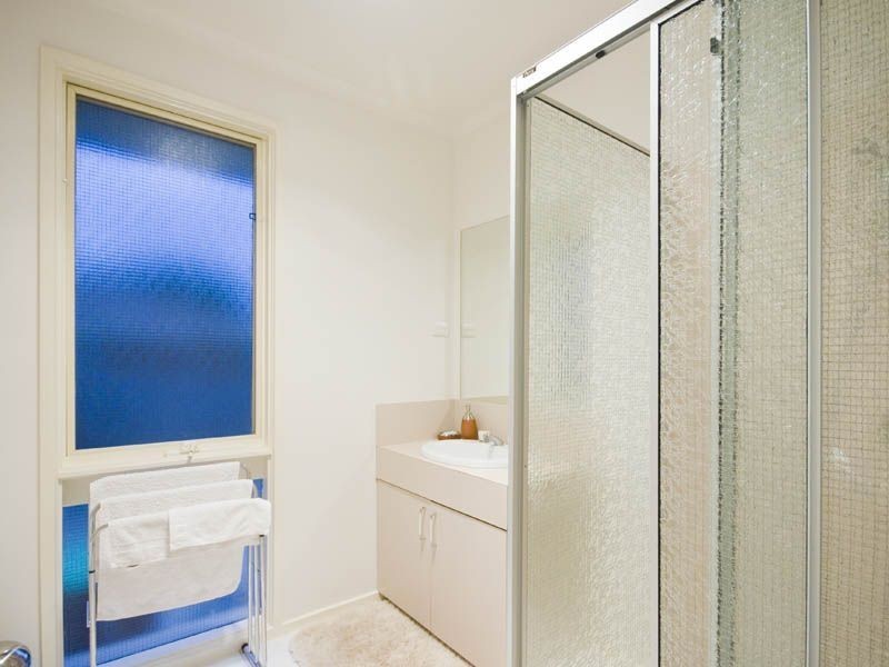 9 George Chudleigh Drive, Hallam VIC 3803