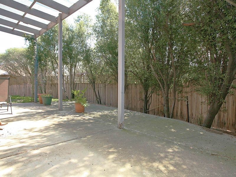 1 Kalmia Court, Narre Warren VIC 3805