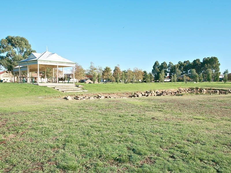 317 Centre Road, Narre Warren South VIC 3805