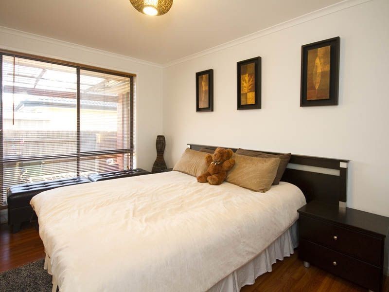 96 Saffron Drive, Narre Warren VIC 3805