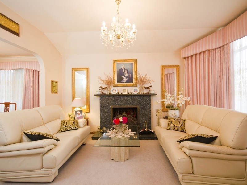 9 Bridle Court, Endeavour Hills VIC 3802