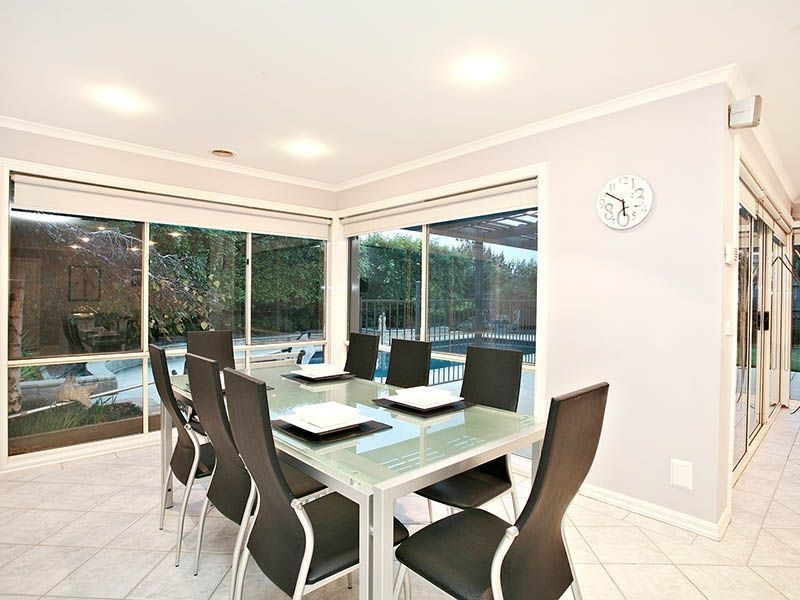 109 Amber Crescent, Narre Warren VIC 3805