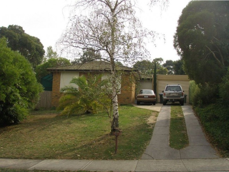 4 Saxonwood Drive, Narre Warren VIC 3805