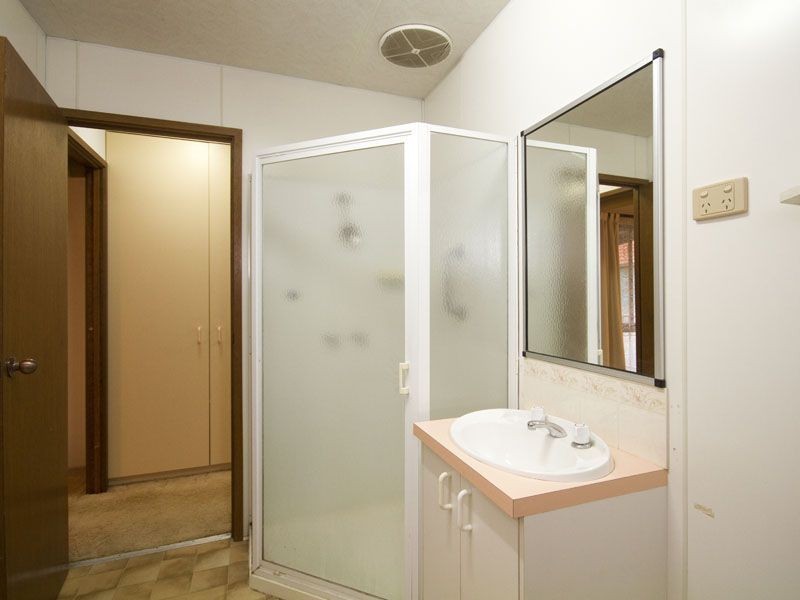 3 Raven Crescent, Narre Warren VIC 3805