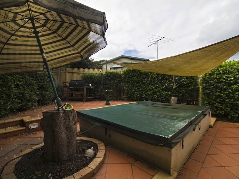 1 Raven Crescent, Narre Warren VIC 3805