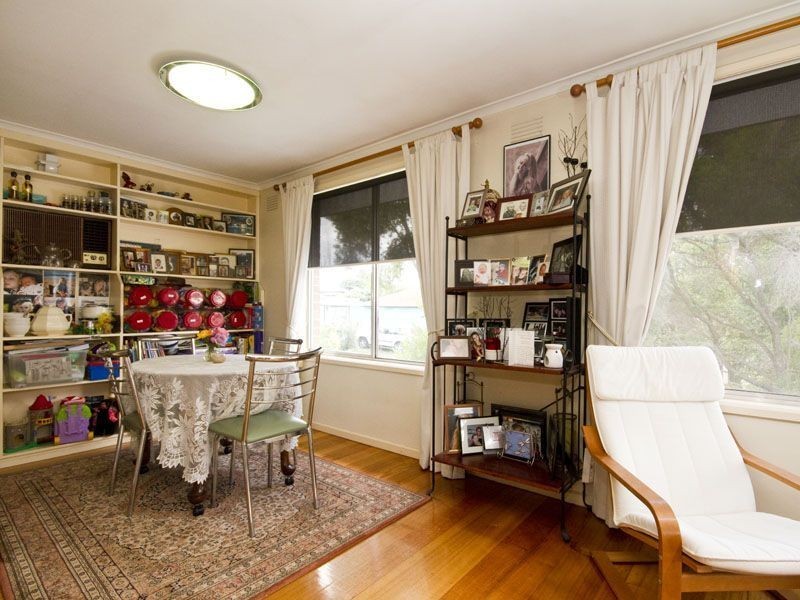 1 Raven Crescent, Narre Warren VIC 3805