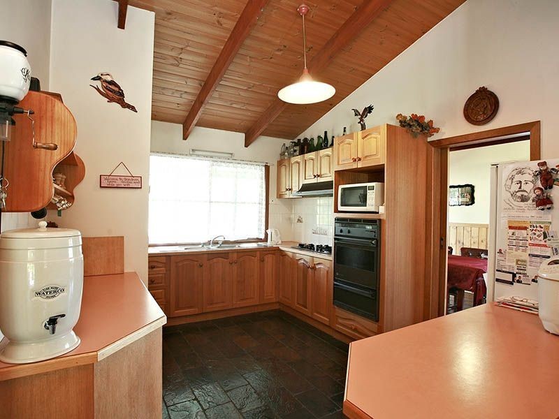 579 Bessie Creek Road, Nar Nar Goon North VIC 3812