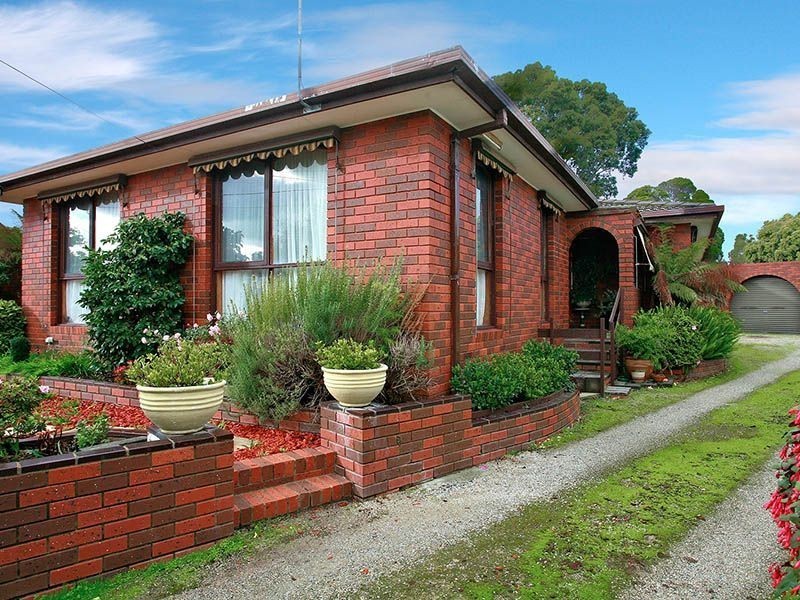 8 Rolstone Court, Narre Warren VIC 3805