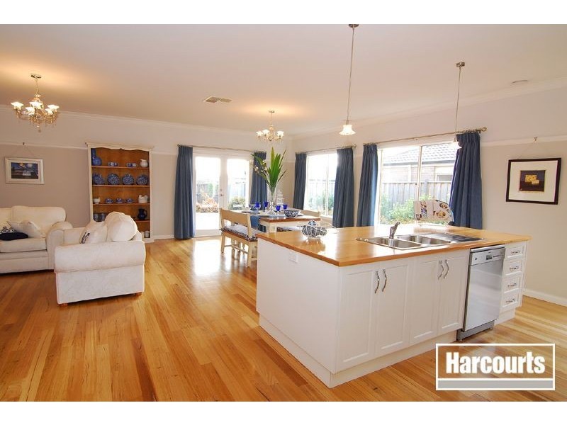 3 Hawkshead Place, Cranbourne North VIC 3977