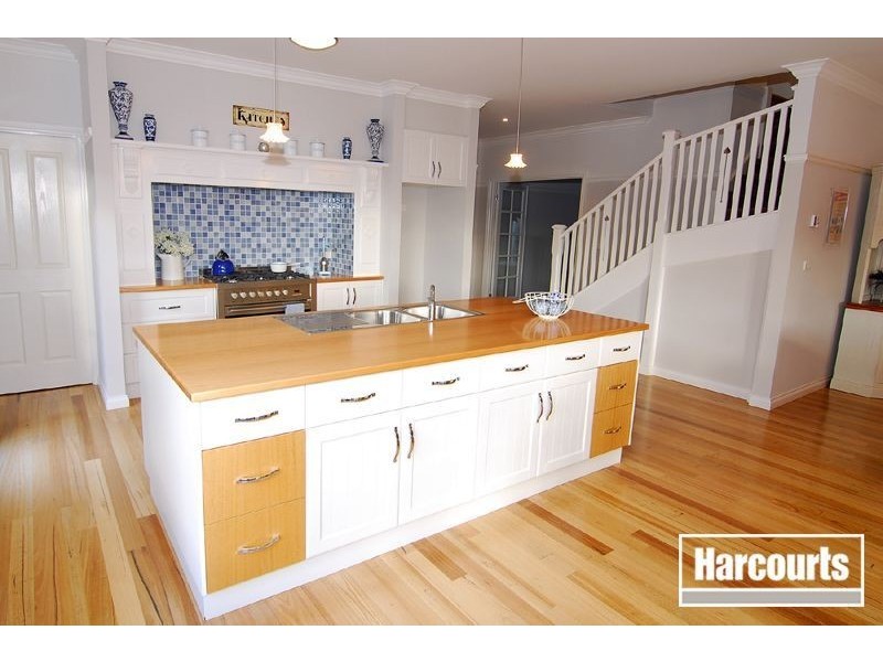 3 Hawkshead Place, Cranbourne North VIC 3977