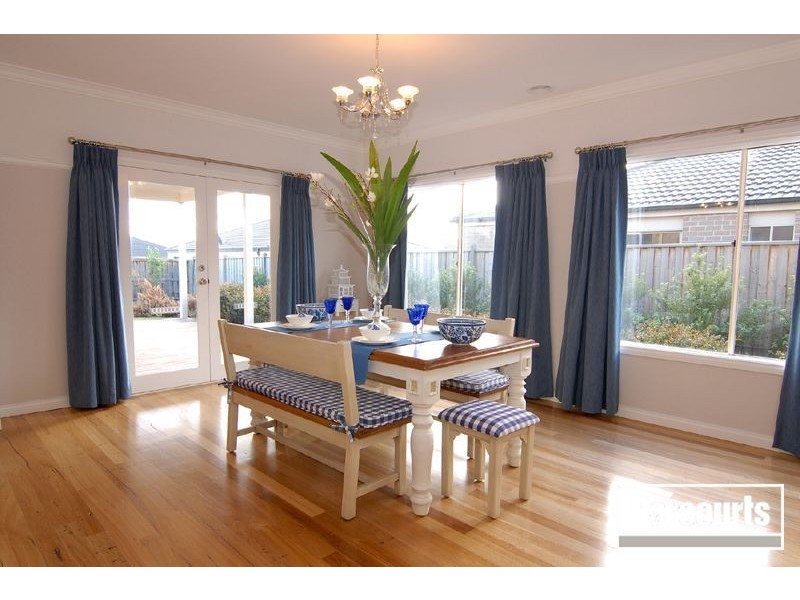 3 Hawkshead Place, Cranbourne North VIC 3977