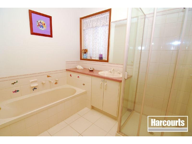 15 Wesley Drive, Narre Warren VIC 3805