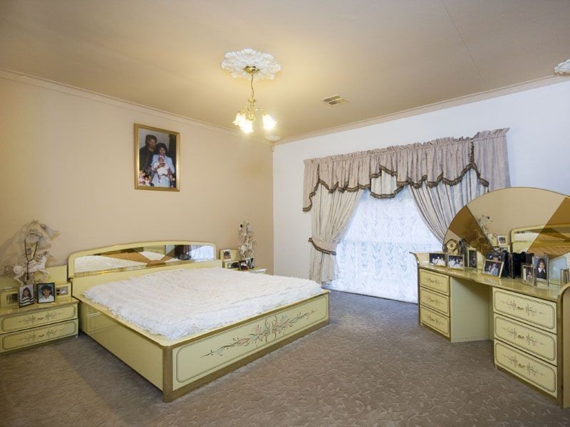 7 Schanck Place, Endeavour Hills VIC 3802