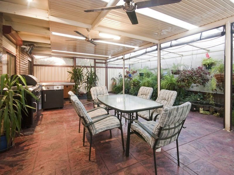 8 Dunkinson Street, Narre Warren VIC 3805