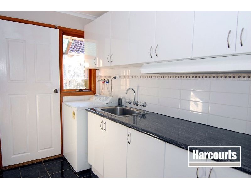 16 Carmen Court, Hampton Park VIC 3976