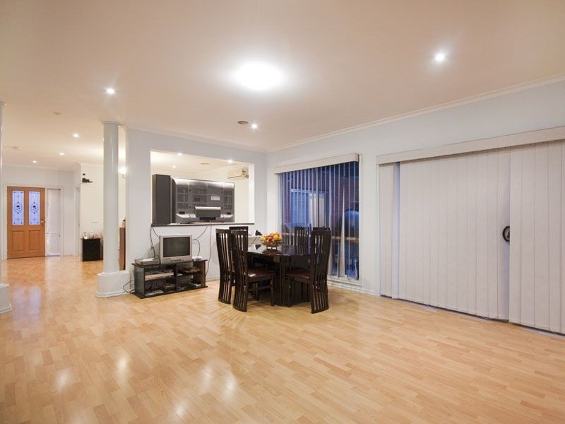 105 Emily Drive, Hallam VIC 3803