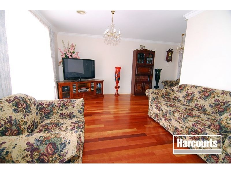 16 Teal Court, Narre Warren South VIC 3805