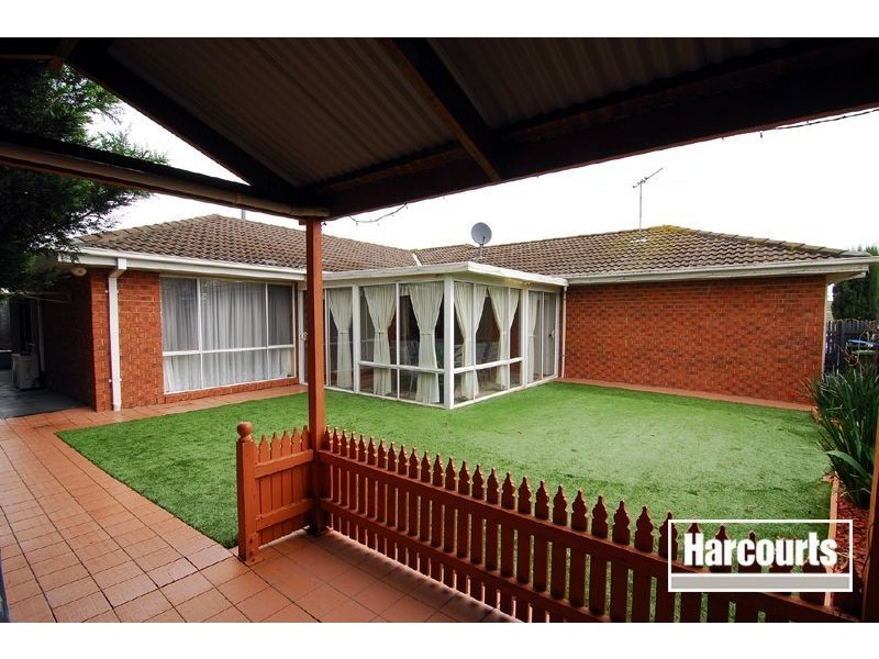 16 Teal Court, Narre Warren South VIC 3805