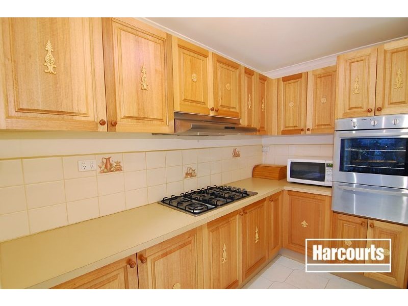 16 Teal Court, Narre Warren South VIC 3805