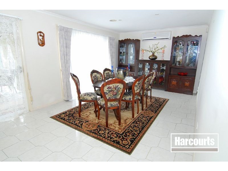 16 Teal Court, Narre Warren South VIC 3805