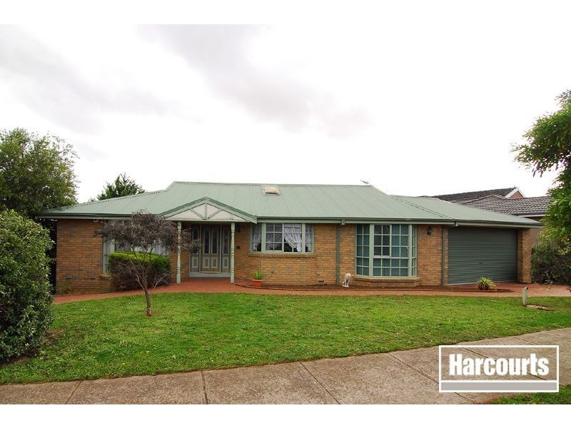16 Kallara Crescent, Narre Warren VIC 3805