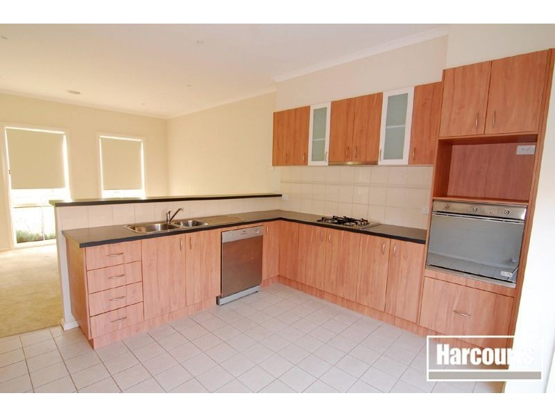 13 Penrose Drive, Narre Warren South VIC 3805