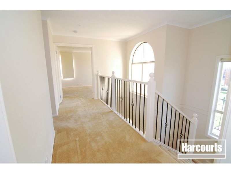 13 Penrose Drive, Narre Warren South VIC 3805