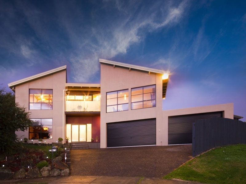 13 Gray Close, Endeavour Hills VIC 3802