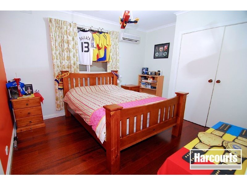 13 Gray Close, Endeavour Hills VIC 3802