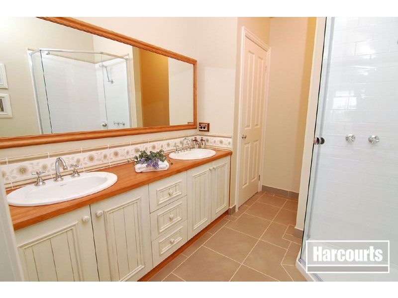 Cranbourne East VIC 3977