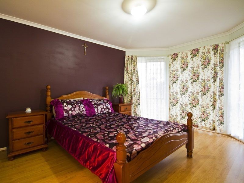 17 Redwood Avenue, Hampton Park VIC 3976