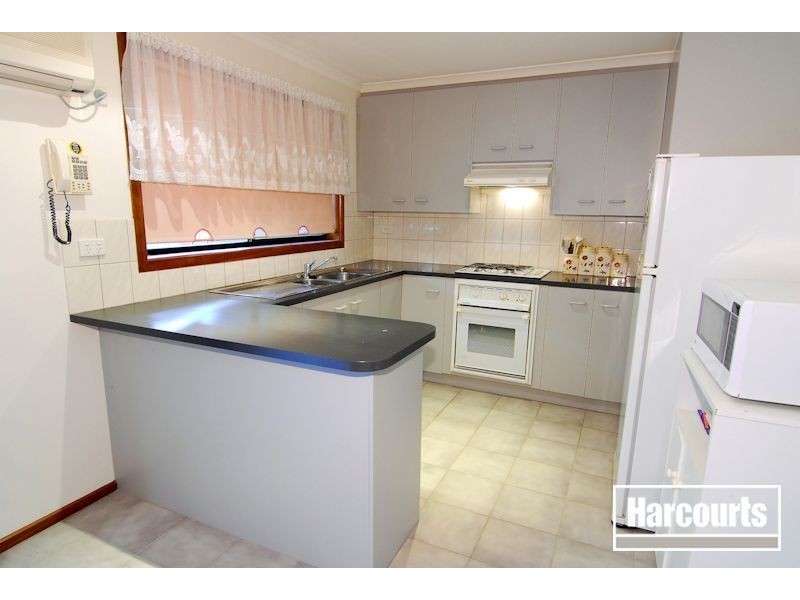 2/5 Denver Drive, Narre Warren VIC 3805