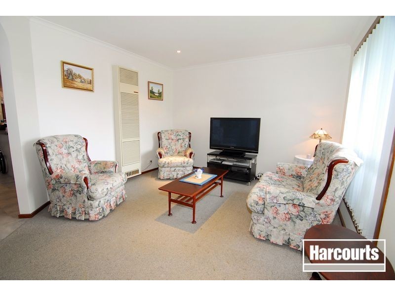 2/5 Denver Drive, Narre Warren VIC 3805