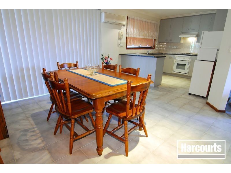 2/5 Denver Drive, Narre Warren VIC 3805