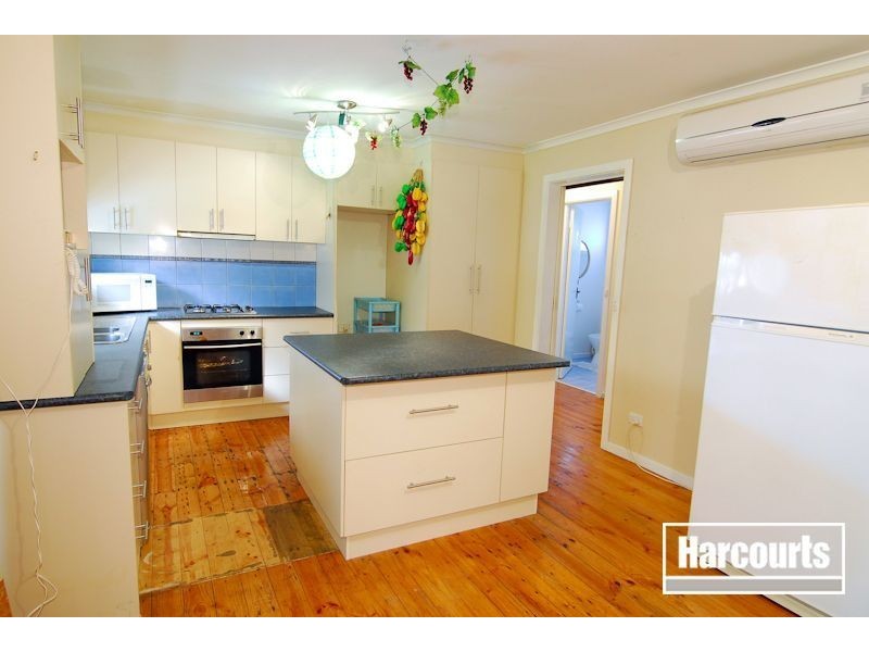 8 Parklands Court, Narre Warren VIC 3805