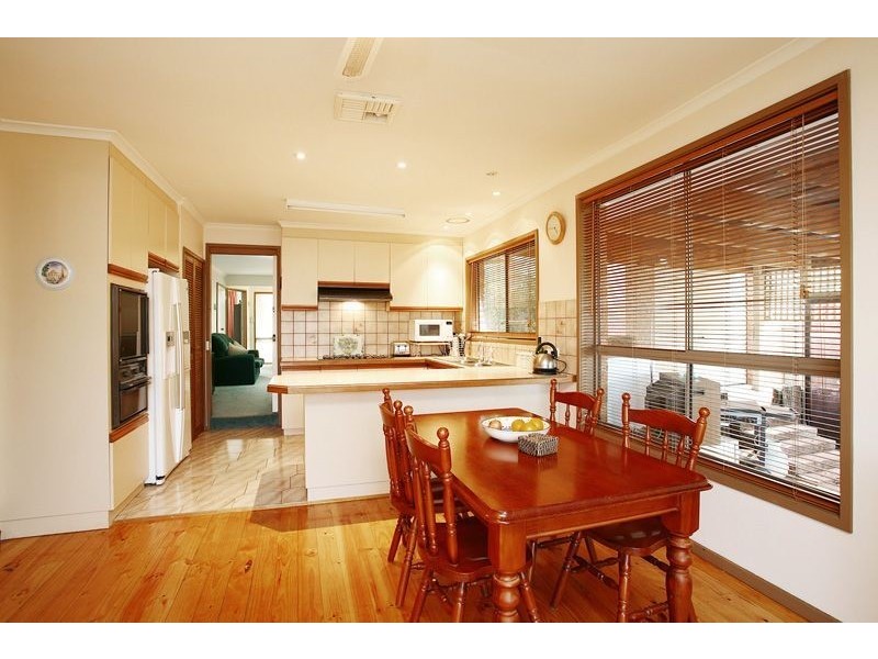 46 Weeden Crescent, Hallam VIC 3803