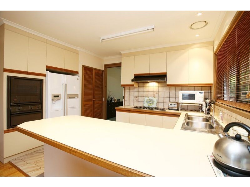 46 Weeden Crescent, Hallam VIC 3803