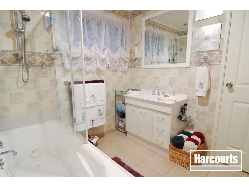 47 Woodlands Crescent, Narre Warren VIC 3805