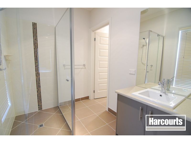 3 Gabitt Street, Cranbourne East VIC 3977