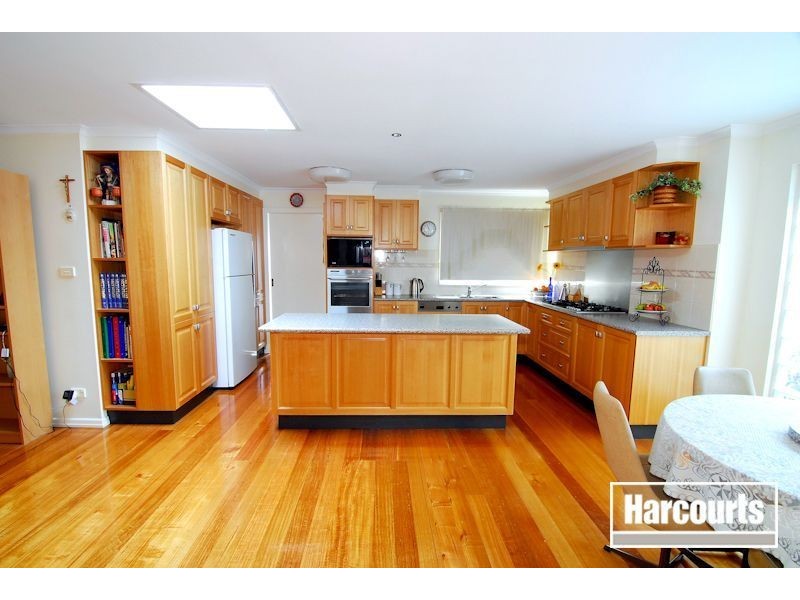 10 Darling Way, Narre Warren VIC 3805