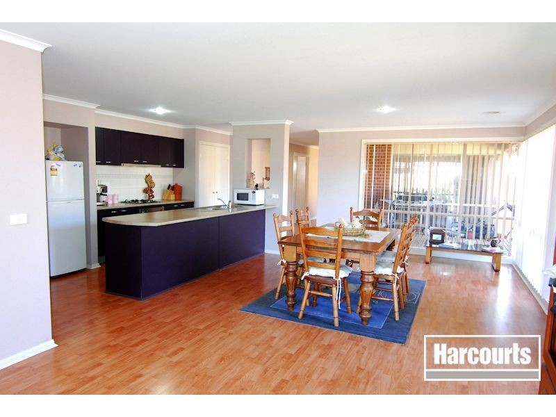 29 Thornbill Circuit, Pakenham VIC 3810