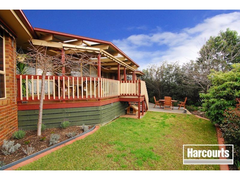 33 Gordonia Crescent, Narre Warren VIC 3805