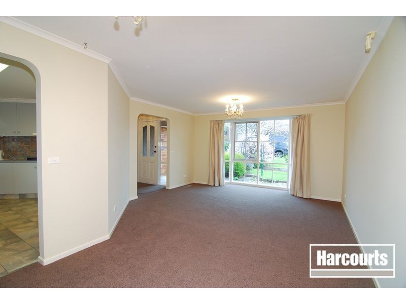 2 Radiata Rise, Narre Warren VIC 3805