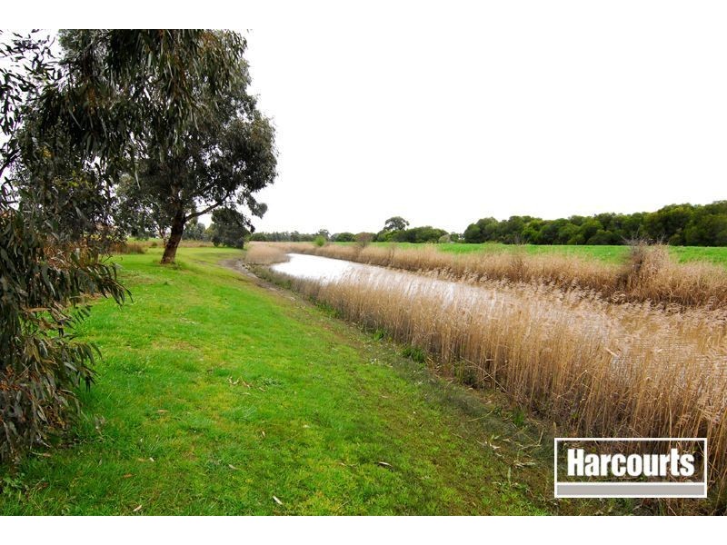 7 Harold Keys Drive, Narre Warren South VIC 3805