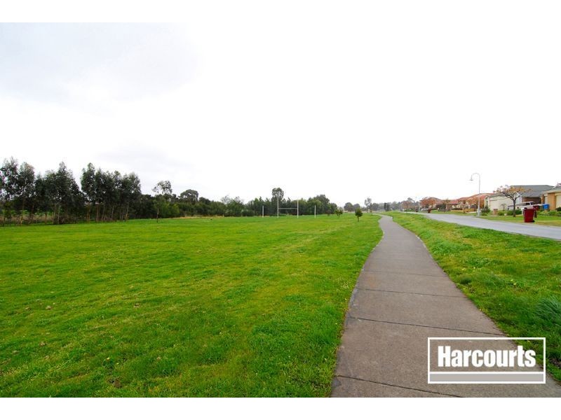 7 Harold Keys Drive, Narre Warren South VIC 3805