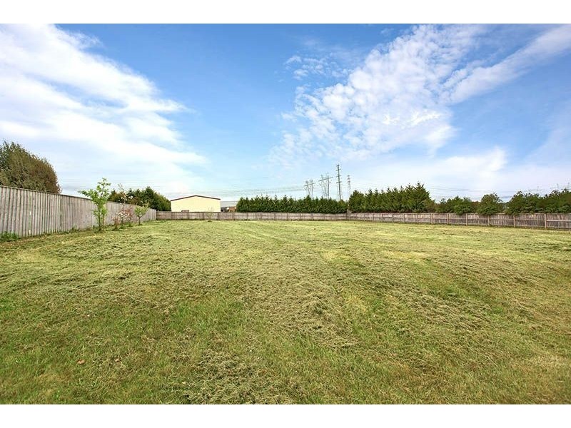 13-14 Farmhouse Court, Narre Warren North VIC 3804