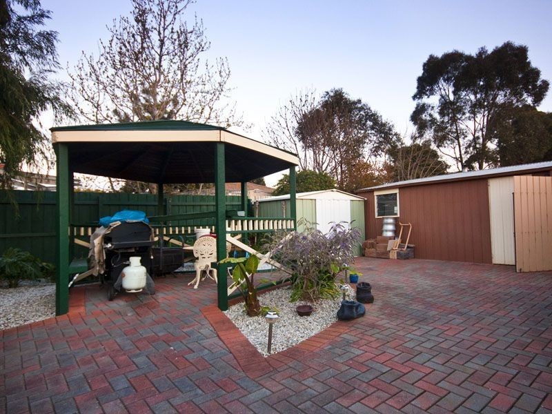 14 Wesley Drive, Narre Warren VIC 3805