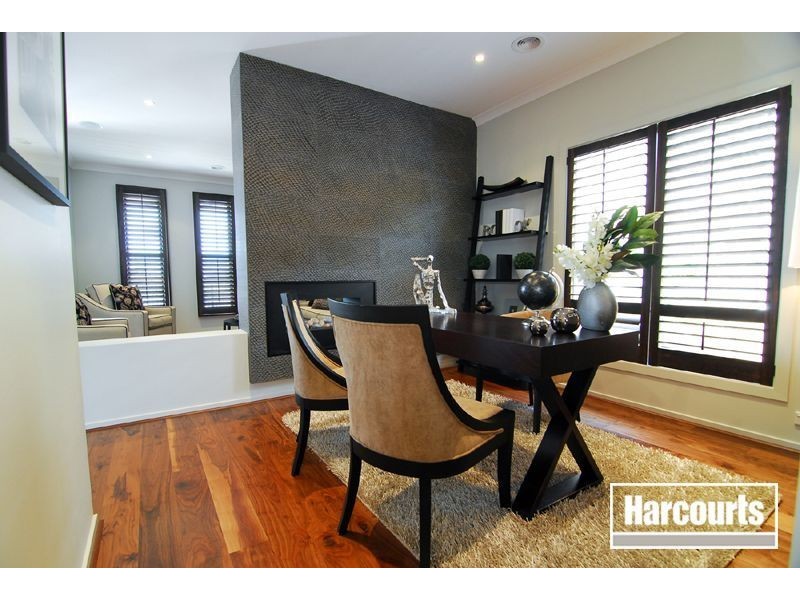 Cranbourne North VIC 3977