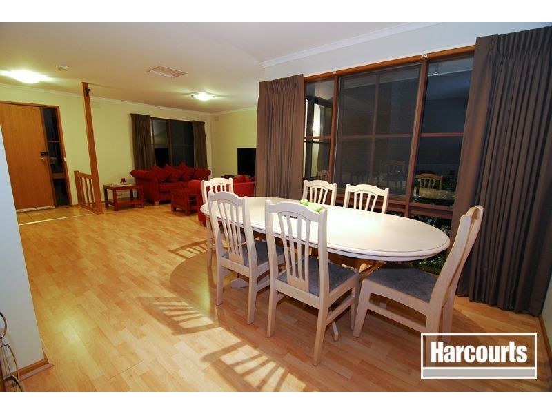 3 Chiswick Court, Endeavour Hills VIC 3802